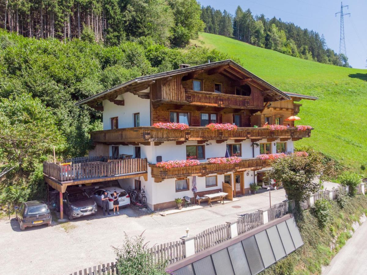 Apartment Alpin By Interhome Hainzenberg Exterior foto