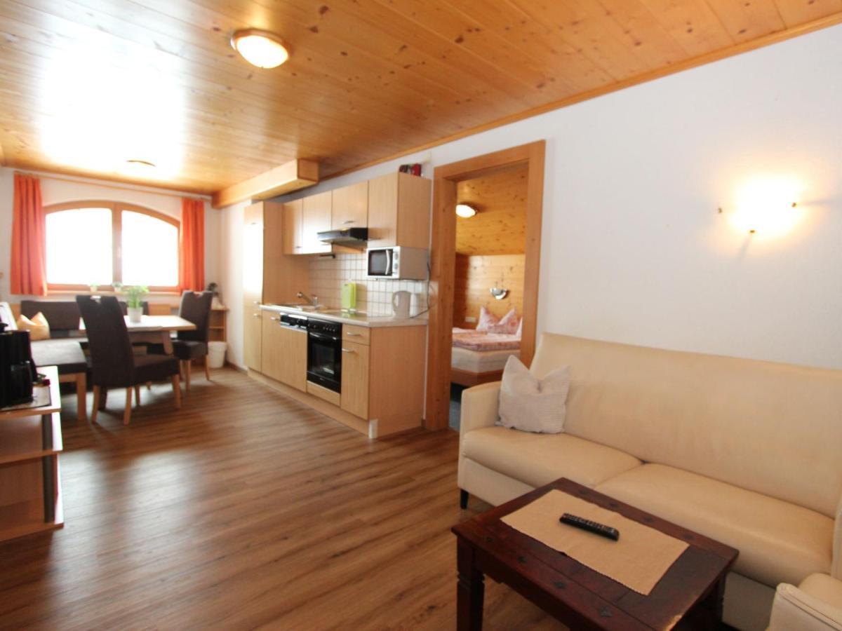 Apartment Alpin By Interhome Hainzenberg Exterior foto